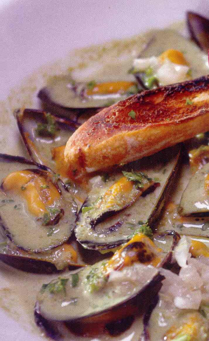 pêche aux palourdes et moules à Noirmoutier